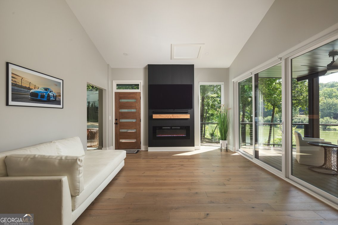 Image for Recently Constructed Waterfront Cabin in Gated North Georgia Resort