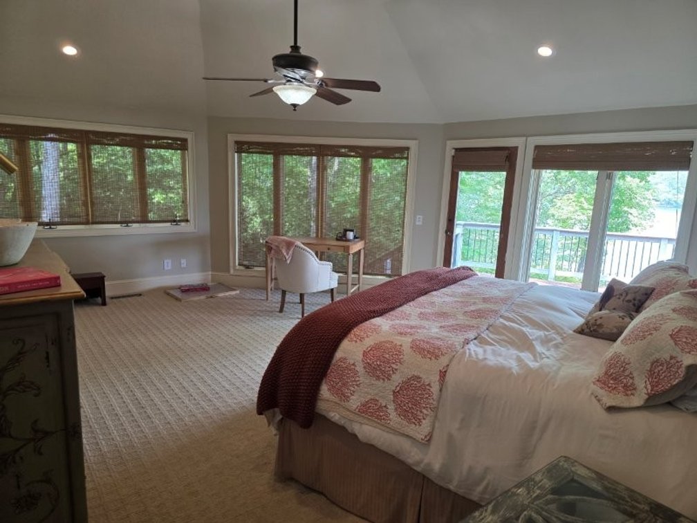 Image for Lake Burton Foreclosure Auction