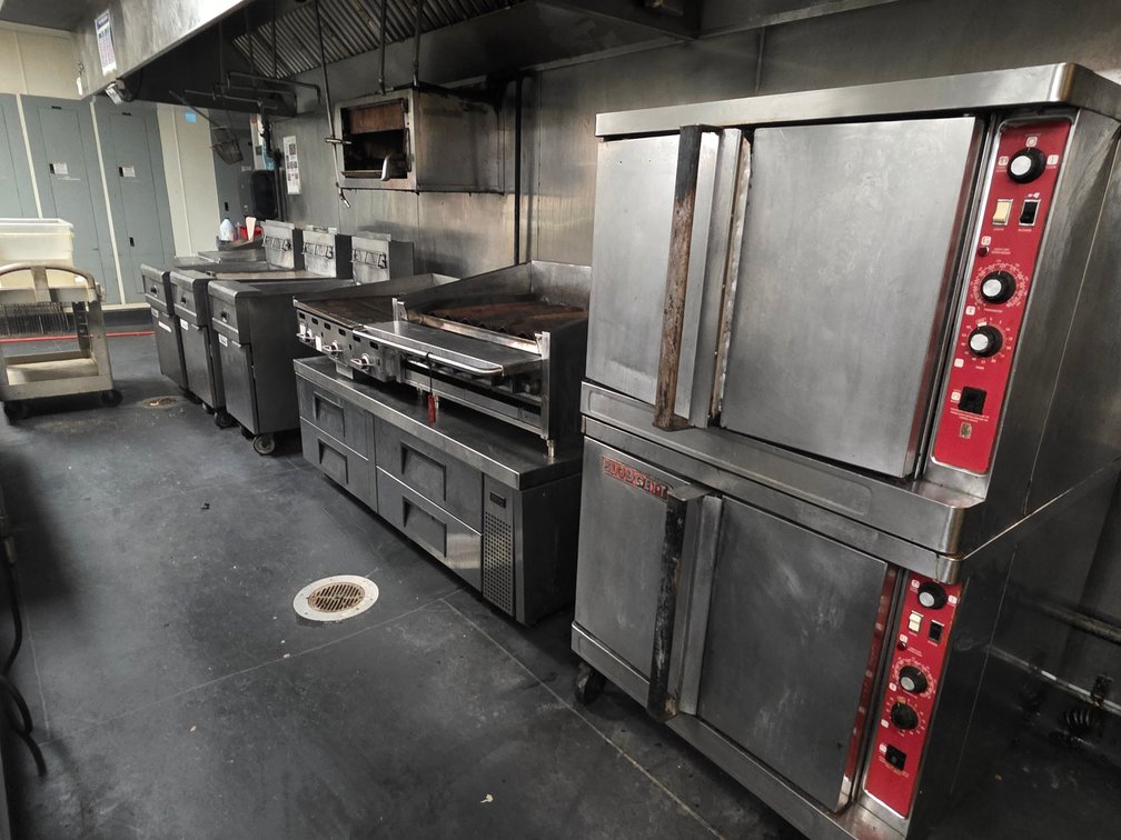 Image for Bank Ordered Auction of Wild Wing Cafe' in Snellville, GA