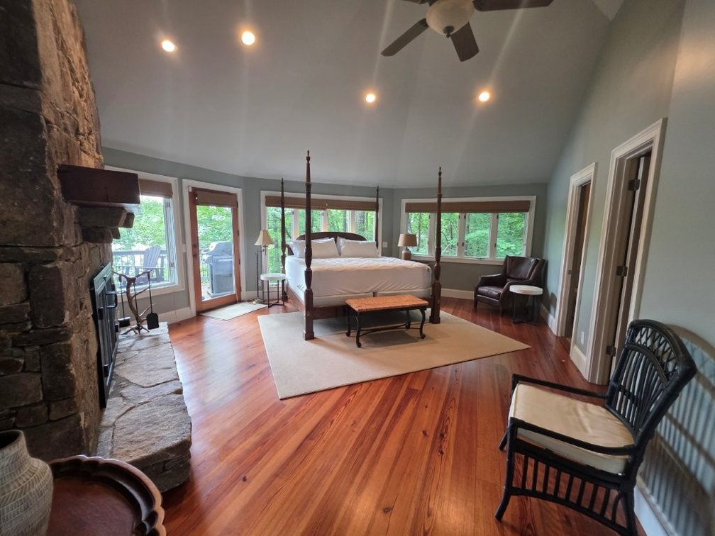Image for Bank Owned Home w/ Boat House on Lake Burton