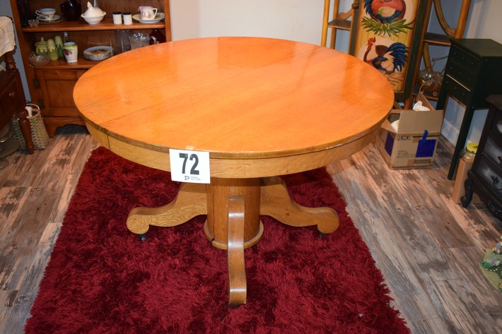 Image for Katy Phillips Living Estate Online Auction