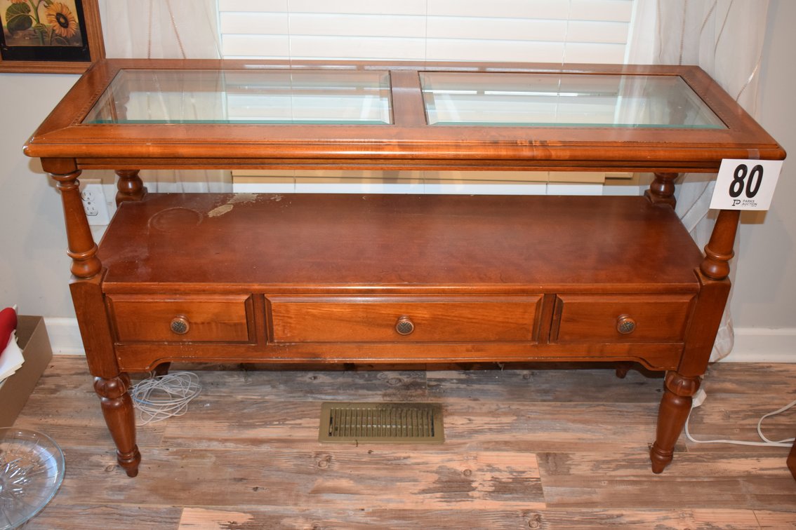 Image for Katy Phillips Living Estate Online Auction