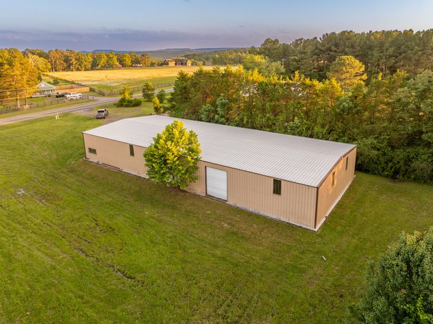 NO RESERVE COMMERCIAL BUILDING AUCTION | SHIRLEY, AR