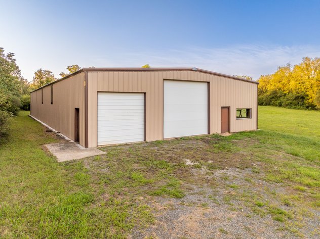 NO RESERVE COMMERCIAL BUILDING AUCTION | SHIRLEY, AR
