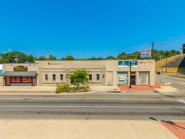 NORTH LITTLE ROCK COMMERCIAL BUILDING AUCTION | NORTH LITTLE ROCK, AR