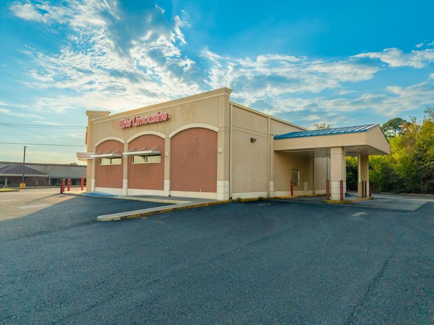CENTRAL AVENUE NO RESERVE COMMERCIAL REAL ESTATE AUCTION | HOT SPRINGS, AR