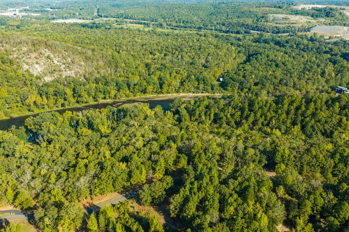 OUACHITA RIVERFRONT HOME AUCTION | MALVERN, AR