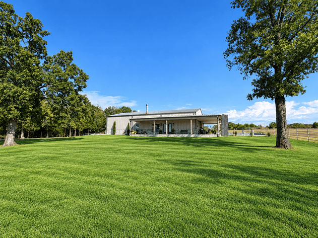 LIGHTNING F LAND & CATTLE NO RESERVE FARM AUCTION | ENOLA, AR