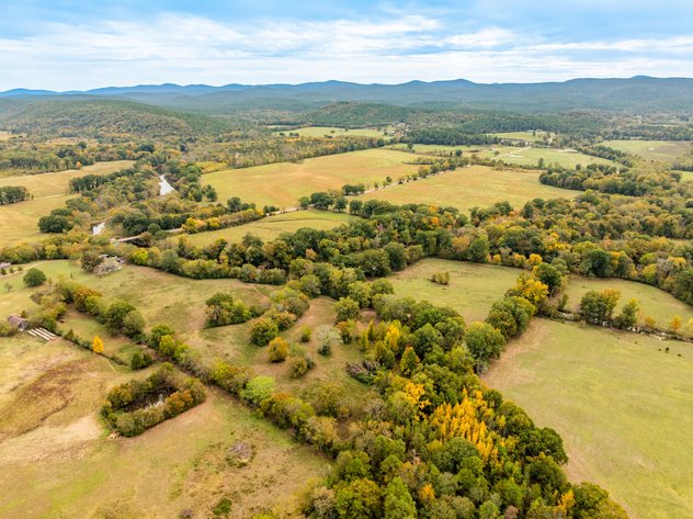 350± ACRE SCOTT COUNTY NO RESERVE RIVERFRONT LAND AUCTION | PARKS, AR