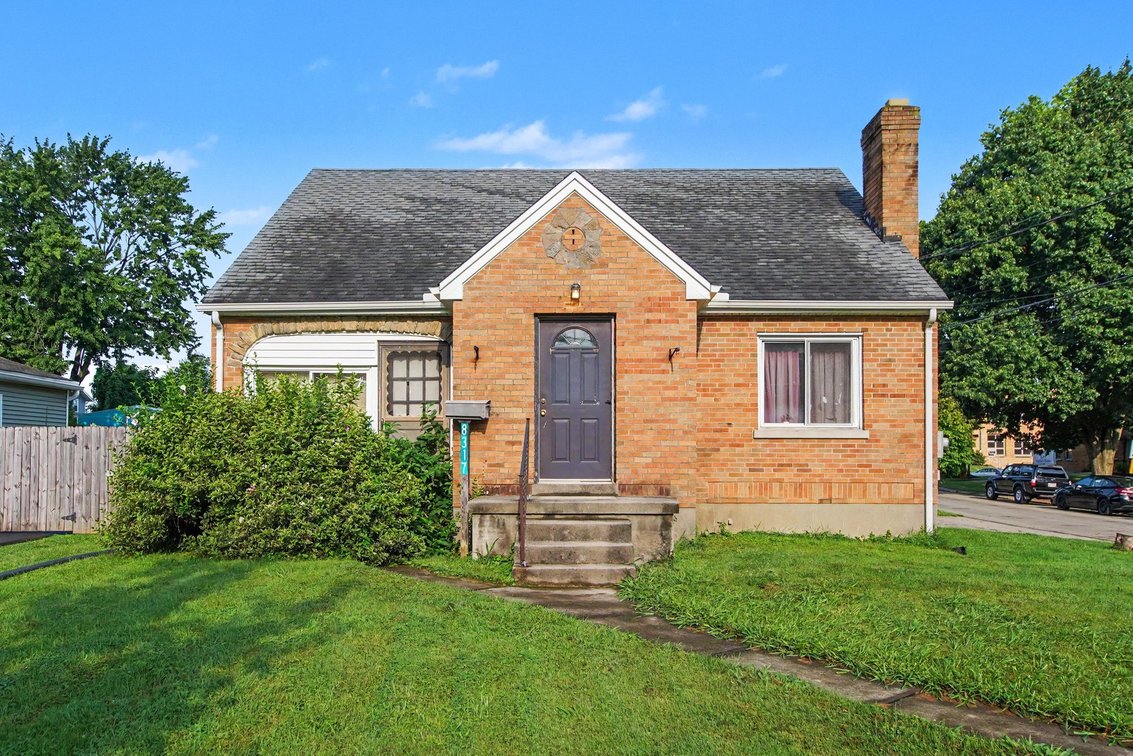 Image for 8317 Lake Ave, Deer Park, OH 45236