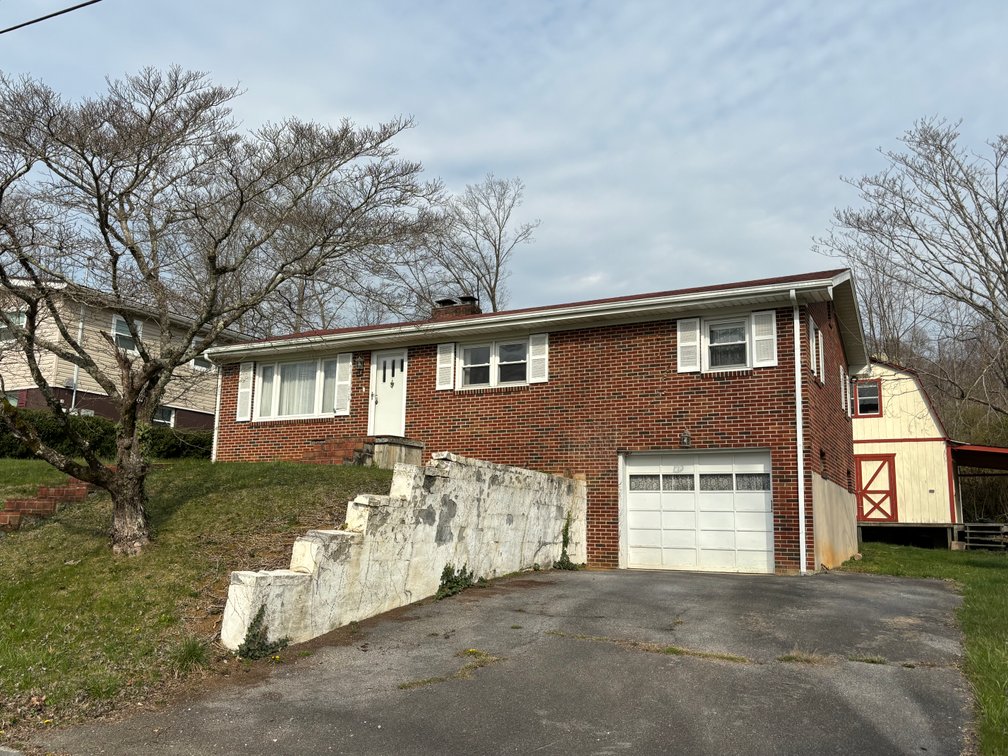 Image for 2129 WESTFIELD STREET  BRISTOL, VA 24201