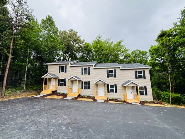 659 JENA BETH DRIVE  ELIZABETHTON, TN 37643