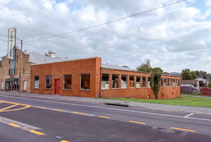 1611 W. STATE STREET  BRISTOL, VA 24201