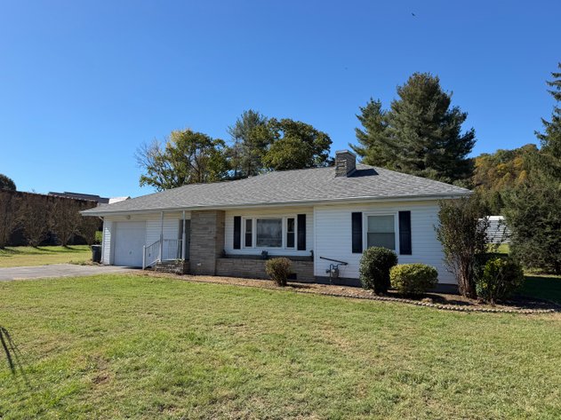 2302 STATE LINE RD.  ELIZABETHTON, TN 37643