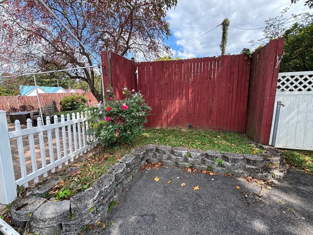 Image for 209 SUNRISE ST.  BRISTOL, VA 24201