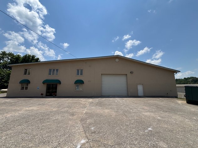 3537-3543-3545 W. MARKET STREET  JOHNSON CITY, TENNESSEE 37604