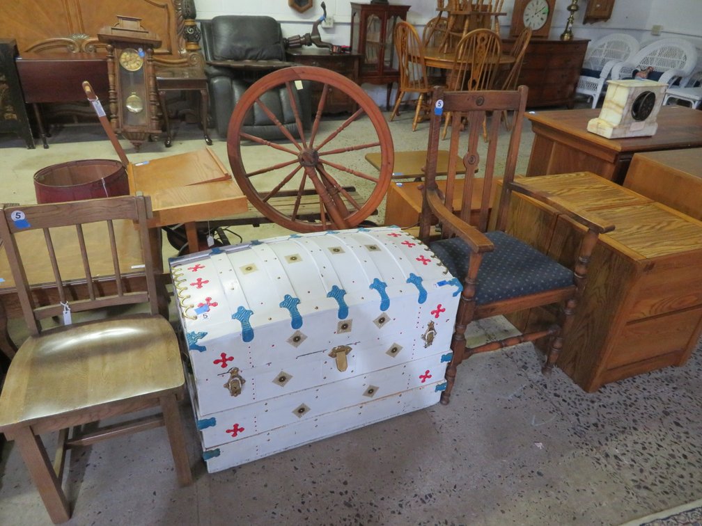 Image for Antique and Collectible Sale!