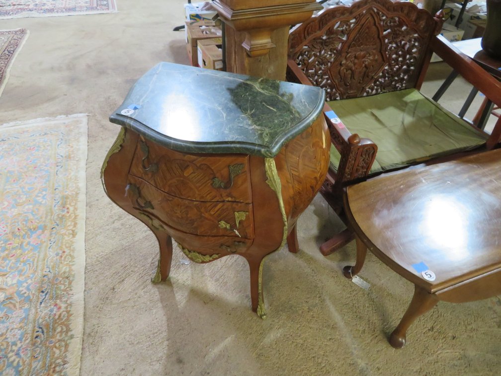 Image for Antique and Collectible Sale!