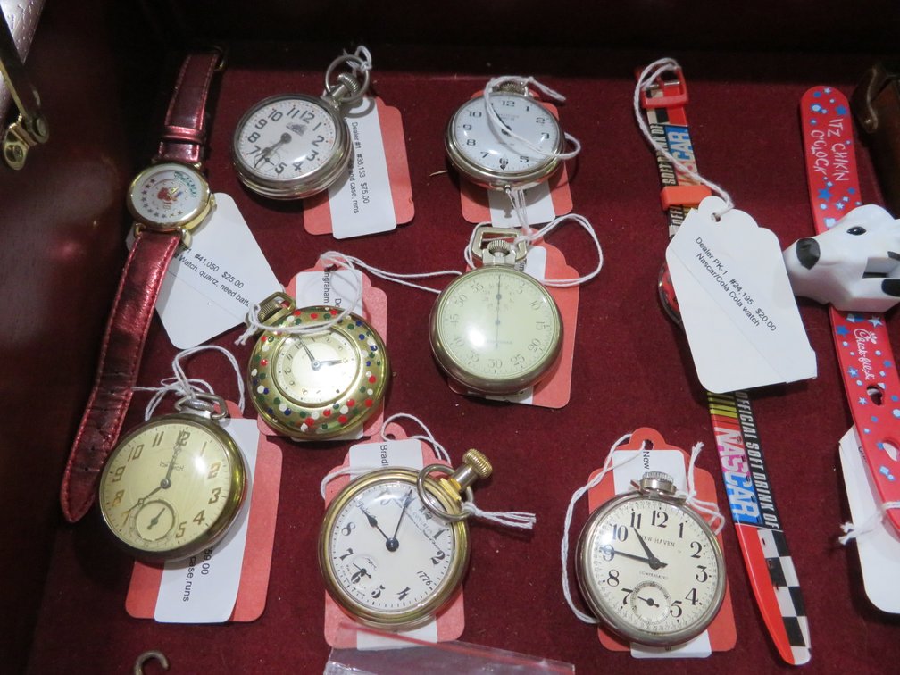 Image for Antique and Collectible Sale!