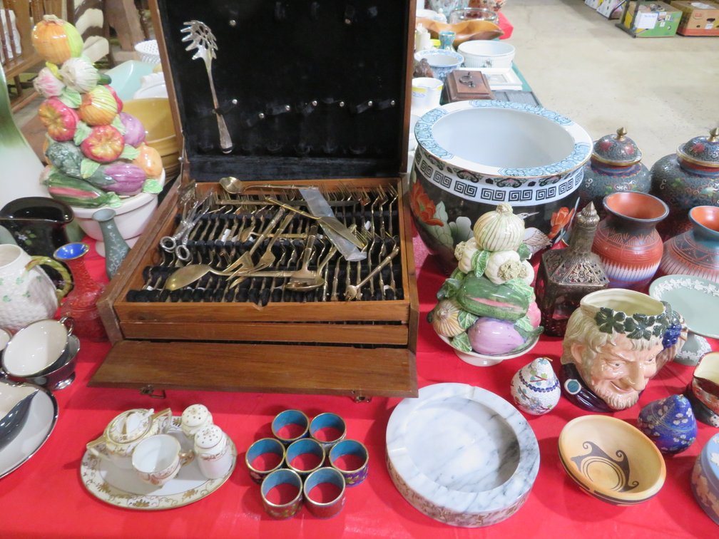 Image for Antique and Collectible Sale!