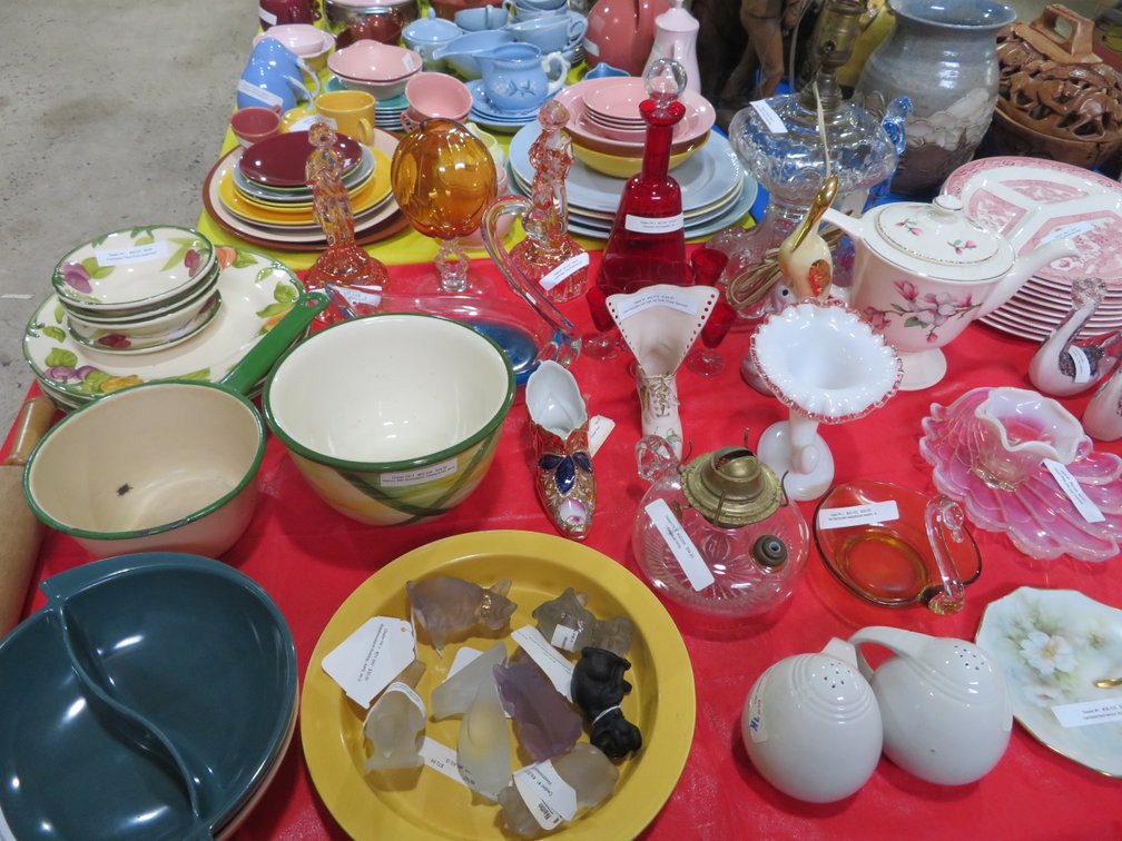Image for Antique and Collectible Sale!