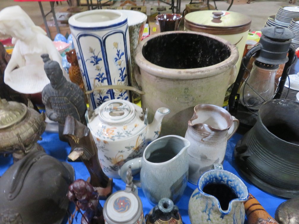 Image for Antique and Collectible Sale!