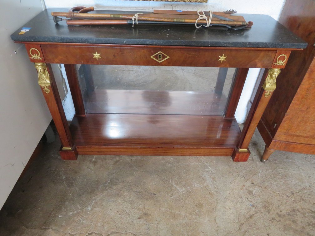 Image for Mid-Week Antique and Collectible Sale