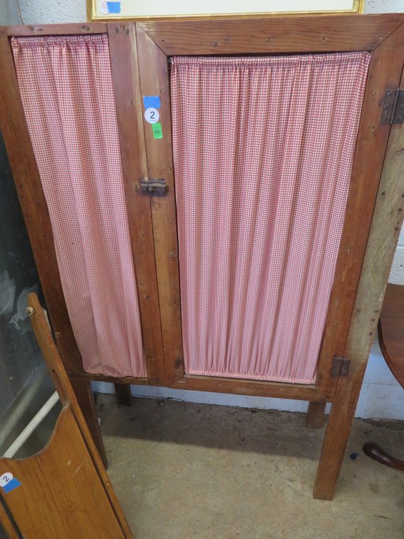 Image for Mid-Week Antique and Collectible Sale
