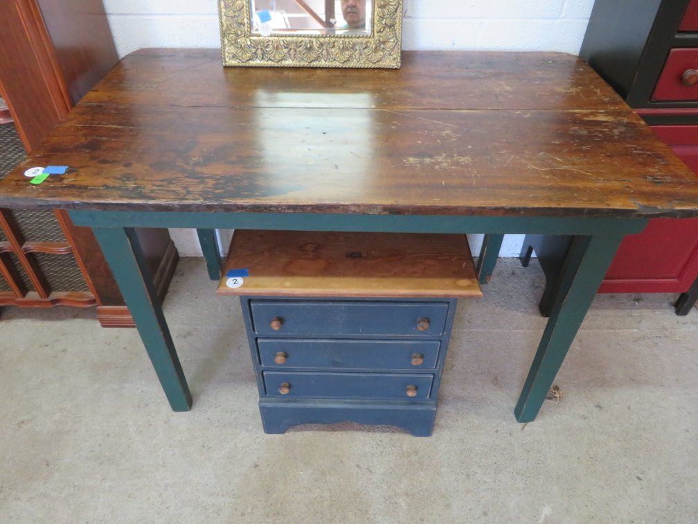 Image for Mid-Week Antique and Collectible Sale