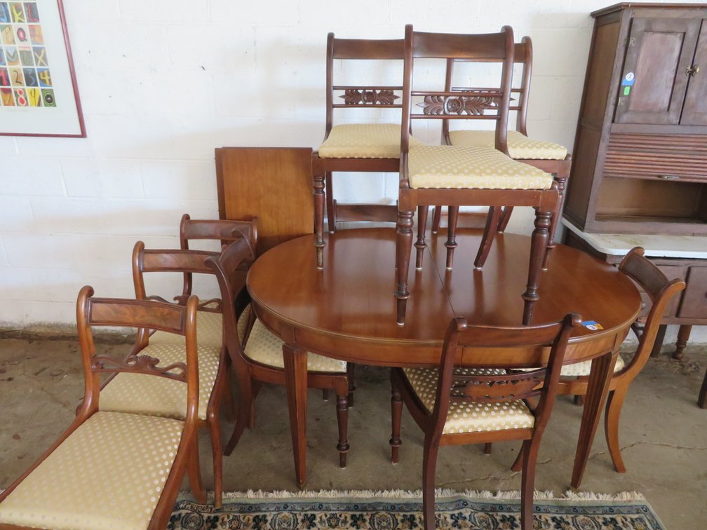 Image for Mid-Week Antique and Collectible Sale