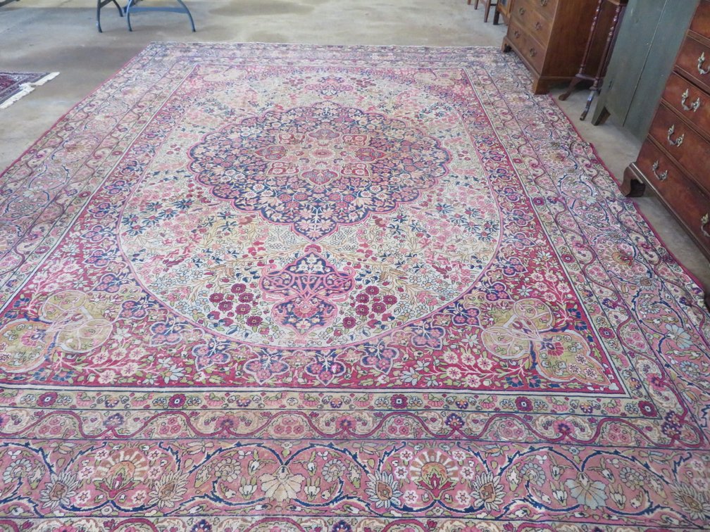Image for Mid-Week Antique and Collectible Sale