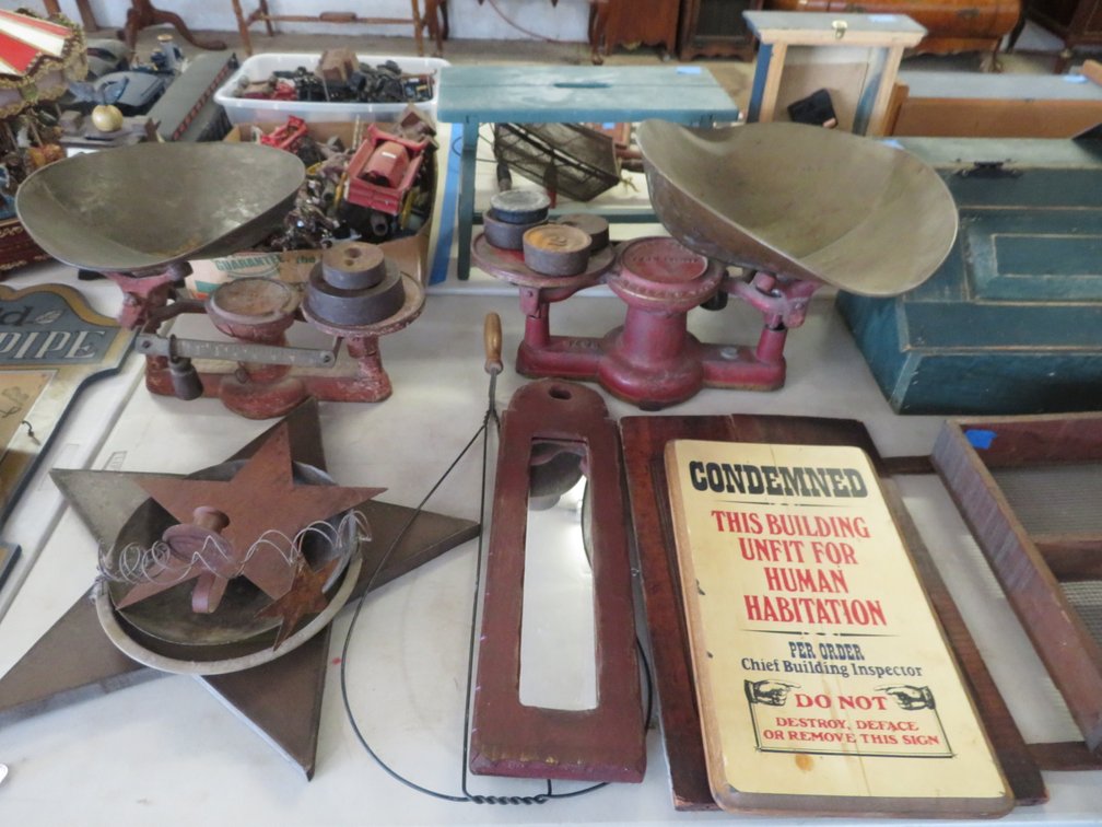 Image for Mid-Week Antique and Collectible Sale