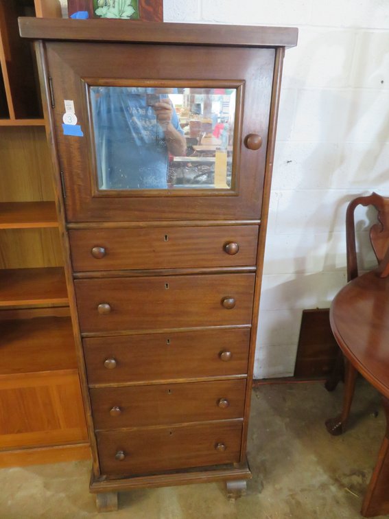 Image for October 1st Antiques and Collectibles
