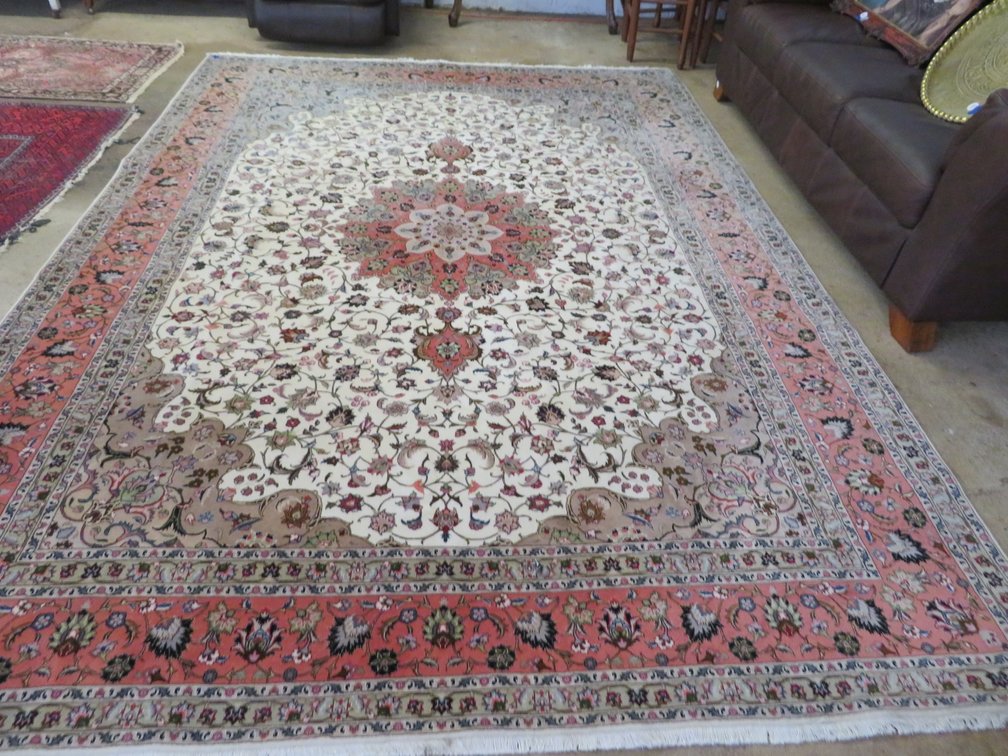 Image for Antique and Collectible Sale