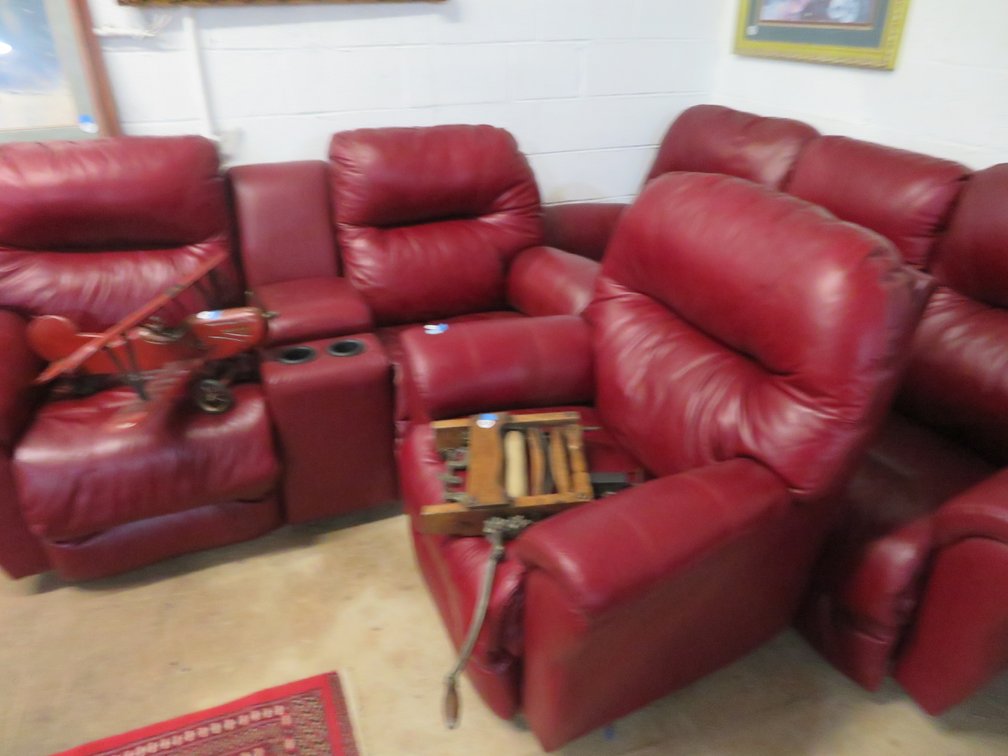 Image for Great Mid-Week Antique and Collectible Sale!