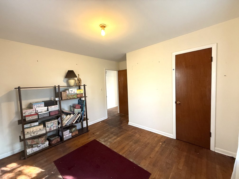 Image for SOLD: $181,610 (127% Over Appraisal) — 3 BR Home in Sutherland, VA