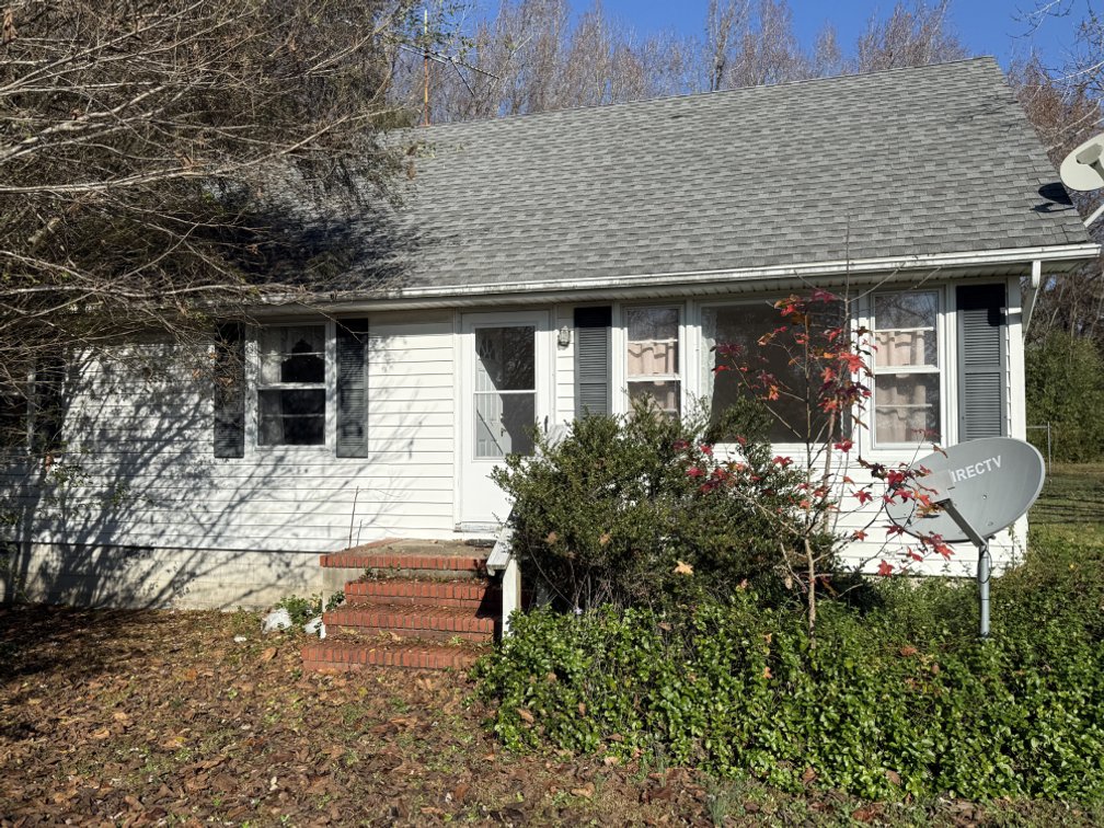 Image for SOLD: $181,610 (127% Over Appraisal) — 3 BR Home in Sutherland, VA