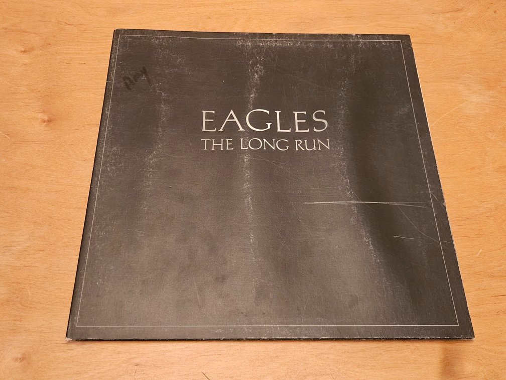 Image for Sold! Vinyl Vault 2: Rare Record & Signed Music Memorabilia Auction Results - $4,387 realized
