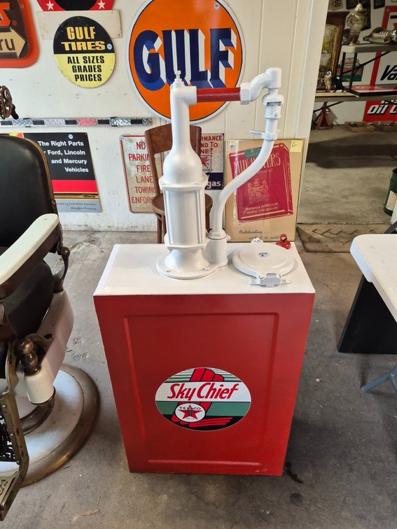Image for Nortonia Road Estate Auction – Petroliana, Advertising Signs, Tools, Antiques & More