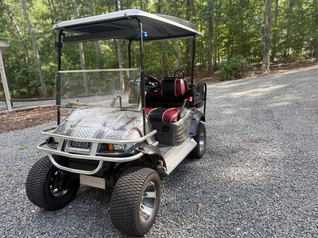 Image for Lake Anna Estate Auction – UTV, Golf Cart, Kayaks, Furniture, Tools & More – Mineral, VA