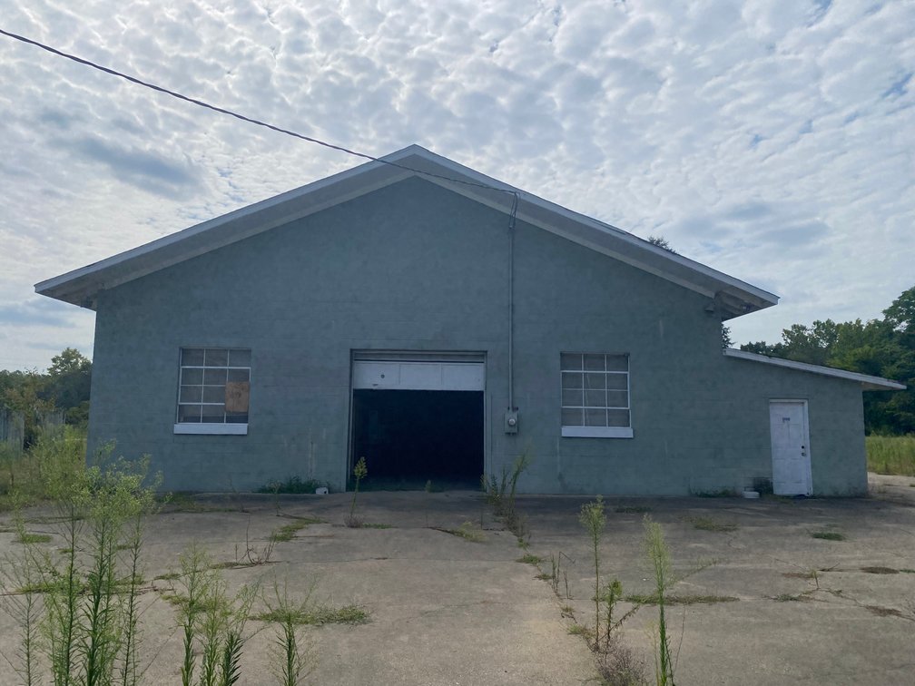 Image for Foreclosure Auction - 8,295 sq ft Industrial Warehouse/Office Flex Property on 5 acres - 16388 Industrial Dr. Milford, VA 22514