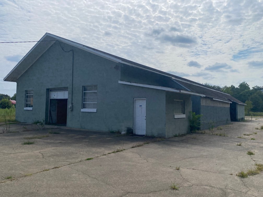 Image for Foreclosure Auction - 8,295 sq ft Industrial Warehouse/Office Flex Property on 5 acres - 16388 Industrial Dr. Milford, VA 22514