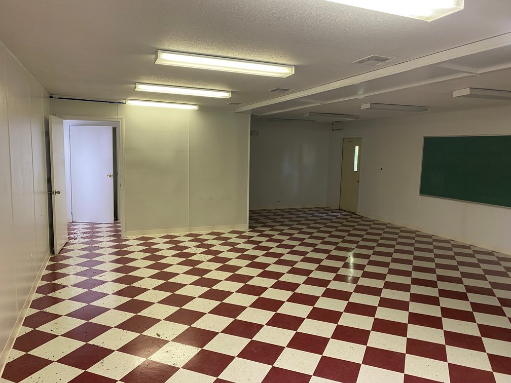 Image for Foreclosure Auction - 8,295 sq ft Industrial Warehouse/Office Flex Property on 5 acres - 16388 Industrial Dr. Milford, VA 22514