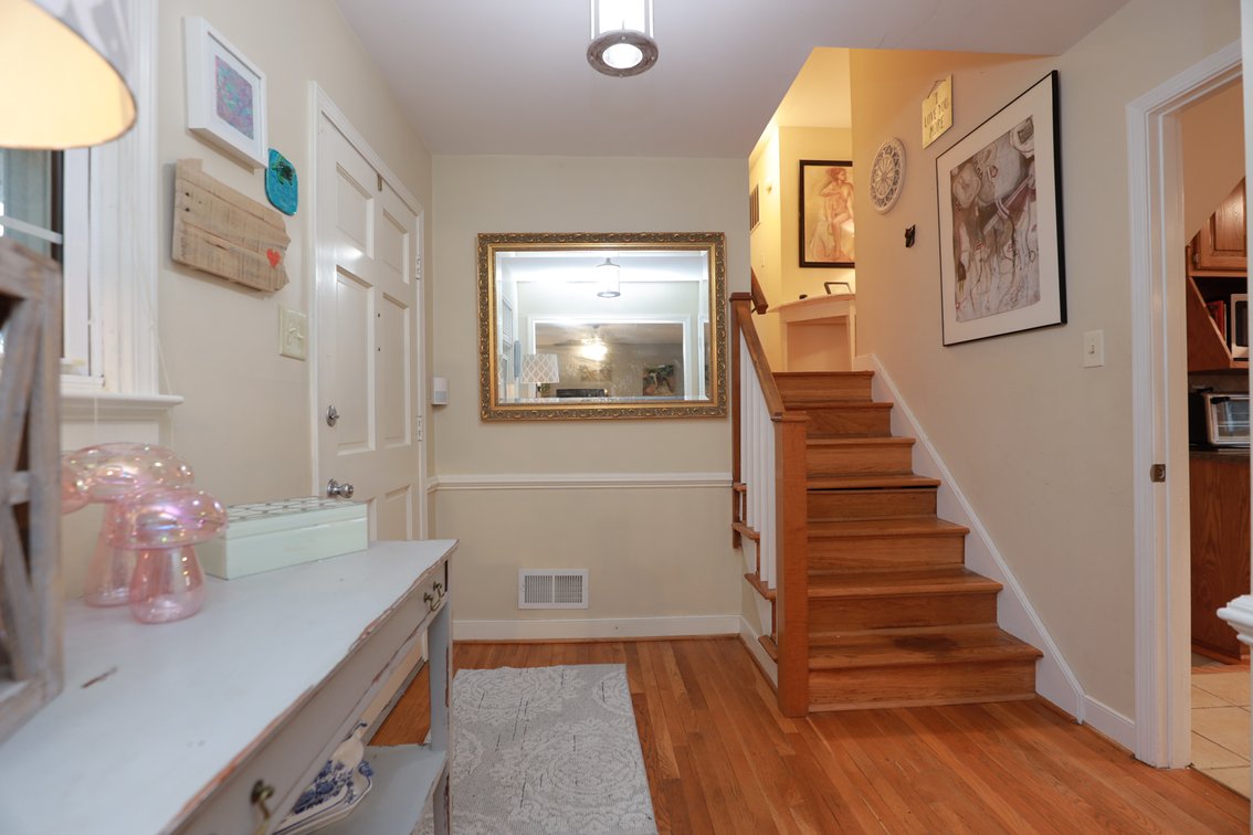 Image for 4 BR/2.5BA Charming Single-Family Home in West End Neighborhood - 2304 Briargrove Ct