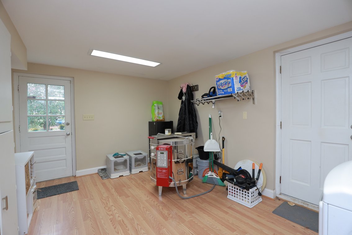 Image for 4 BR/2.5BA Charming Single-Family Home in West End Neighborhood - 2304 Briargrove Ct