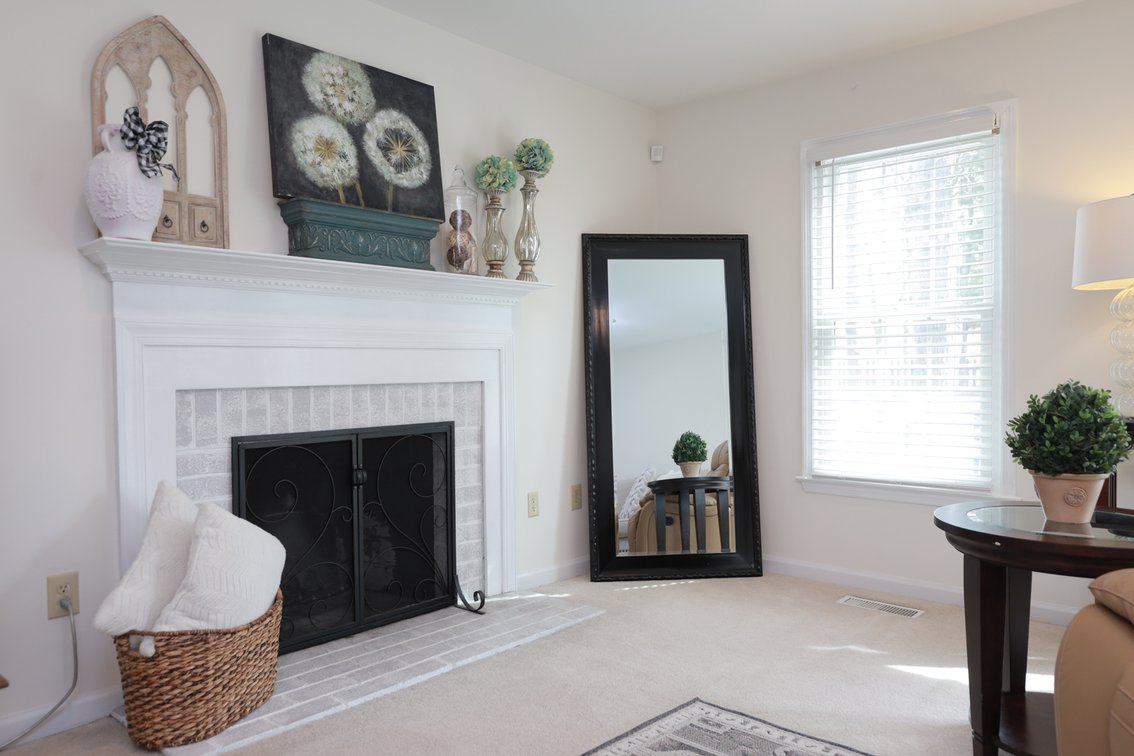 Image for 4BR/2.5BA Home Auction in Richmond's West End - 2035 Cambridge Dr