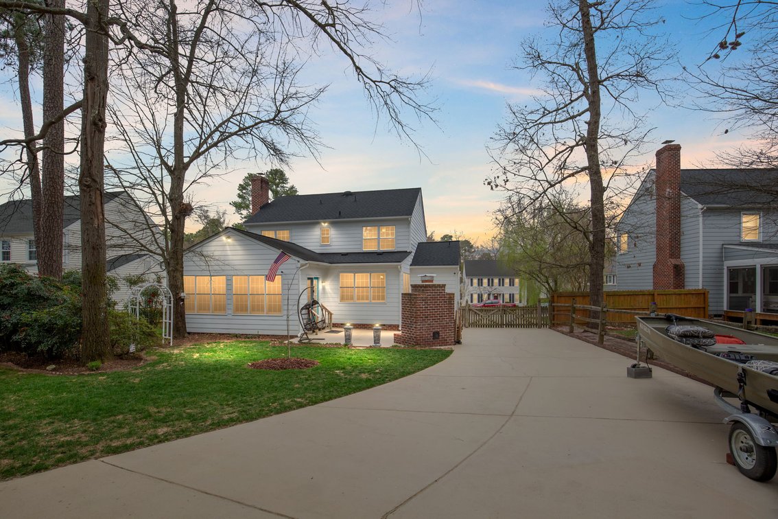 Image for 4 Bed/2.5 Bath 3,448 sq ft Home in Short Pump - 11909 Marnelan Dr
