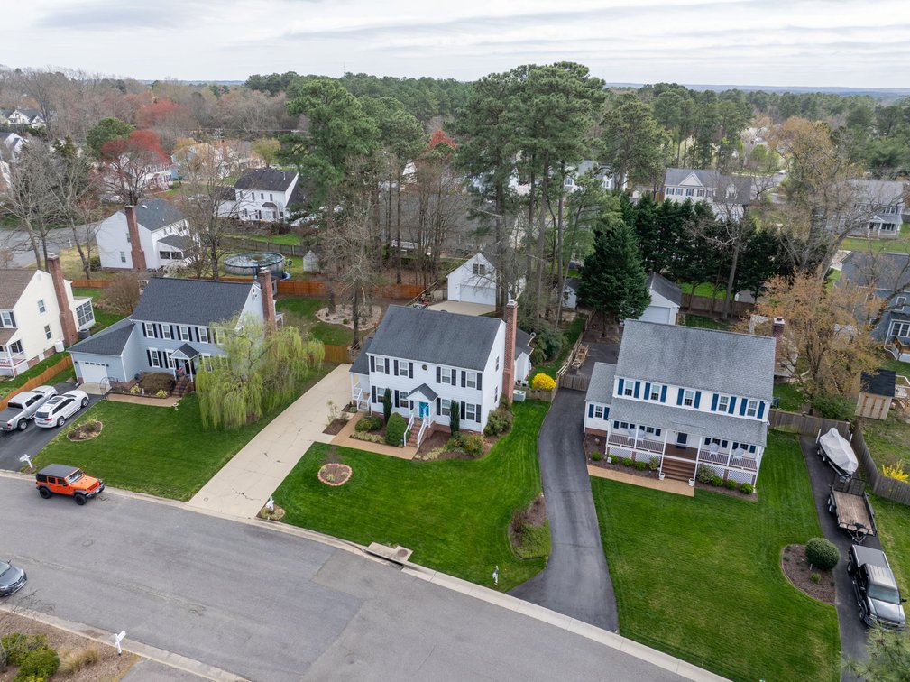 Image for 4 Bed/2.5 Bath 3,448 sq ft Home in Short Pump - 11909 Marnelan Dr