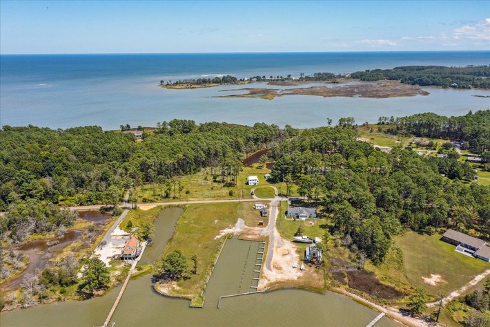 Image for Income Producing Waterfront Estate Mathews VA - Potential Annual Income $138,500 - Ranch Home - Guest Cottage -  Boat Ramp and 15 Slips - Fronting Billups Creek; 967 Lillys Neck Rd