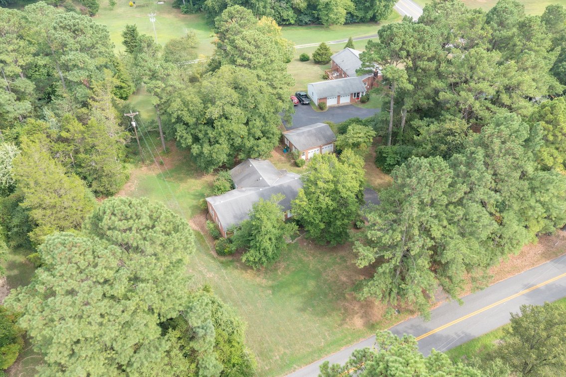 Image for 4 Bed/2.5 Bath Quaint Brick Ranch Minutes Outside of Short Pump - 11992 S Anna Dr